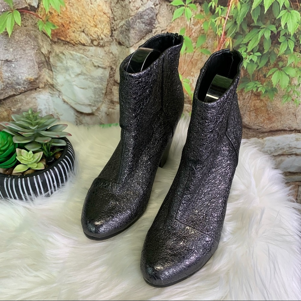 RAG & BONE Classic Italian Newbury Crinkle Lambskin Leather Booties, 38.5 - Picture 13 of 16